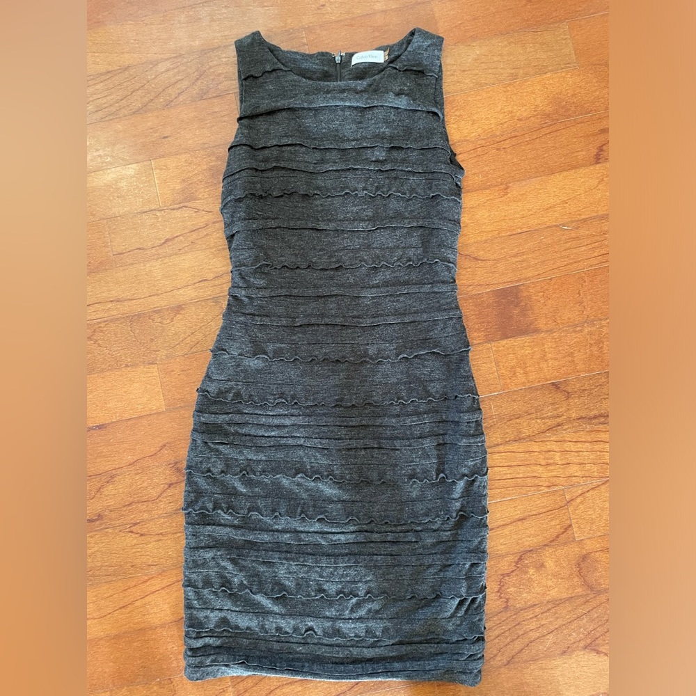 Calvin Klein Sleeveless Sheath Dress Women's Size 8 Knee Length Gray